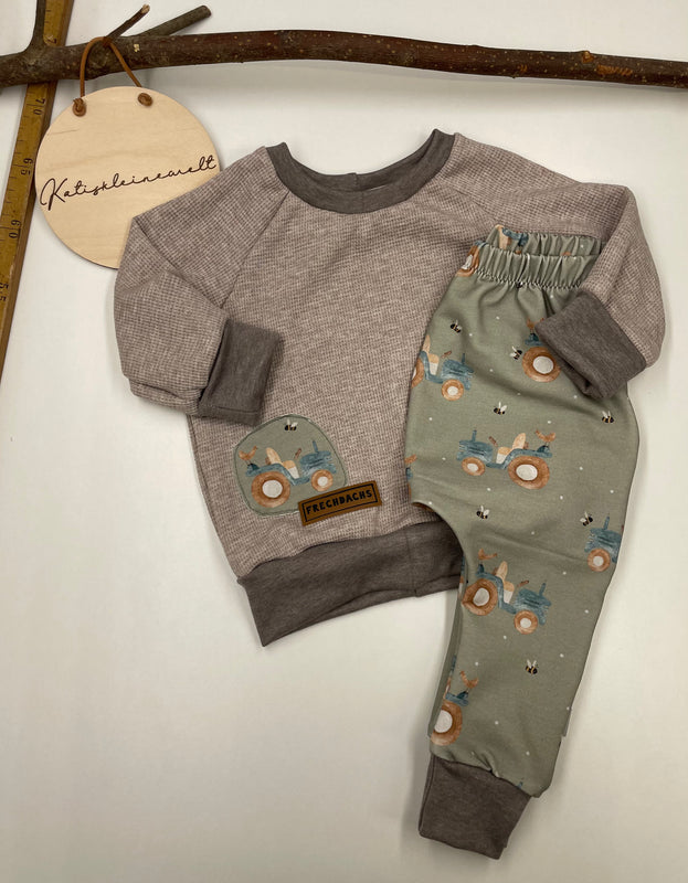 Set Sweatshirt Gr. 74/80 und Mini Jogger 9-12 Monate