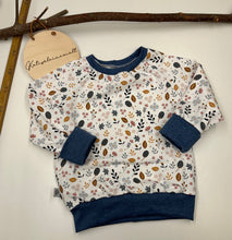 Laden Sie das Bild in den Galerie-Viewer, Sweatshirt Gr. 98/104
