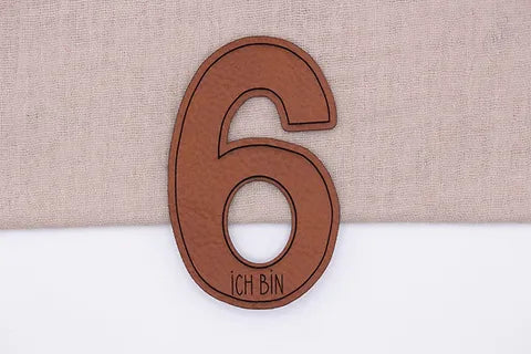 Kunstlederlabel ich bin 6