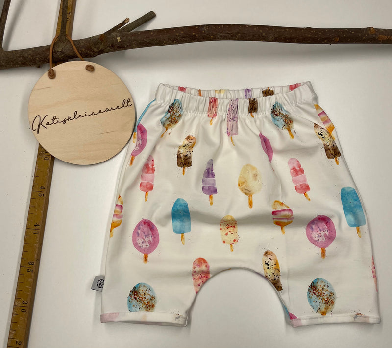 Kurzer Jogger 18-24 Monate